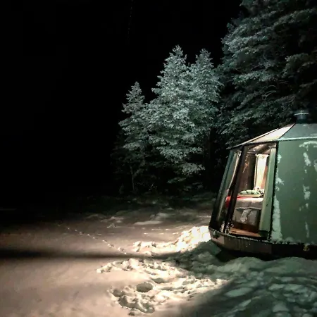 Arctic Experience Oulujaervi Igloos Luxury tent